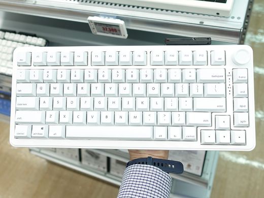 ラピッドトリガー対応の75%ゲーミングキーボード「瞬」がAIM1から