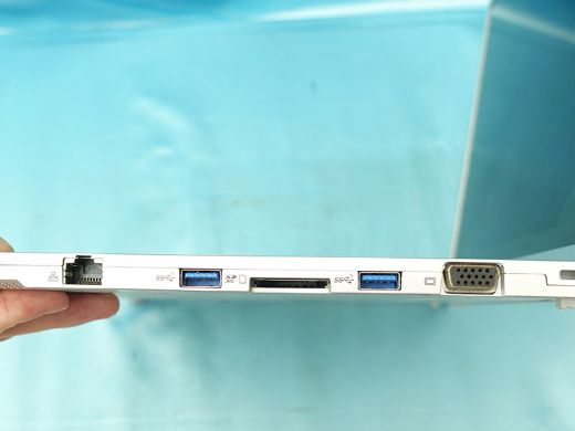 第11世代Core+メモリ16GB搭載の14インチレッツノート「FV1」が79,800円