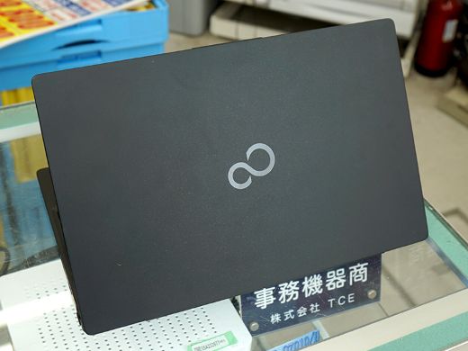 第11世代Core搭載軽量ノート「LIFEBOOK U9311/F」が39,800円！中古PC