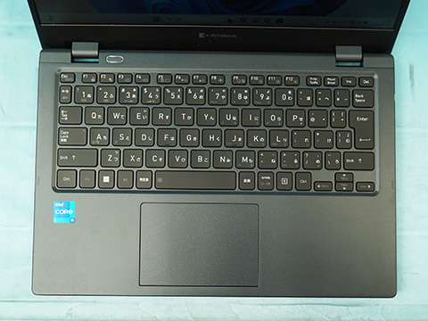 Core i5-1135G7や12GBメモリ搭載の13.3インチ「dynabook G83/HU」が