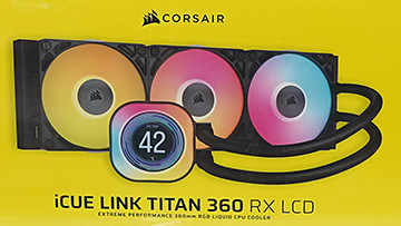 CORSAIRの水冷CPUクーラー「iCUE LINK TITAN RX RGB LCD」に白色モデル