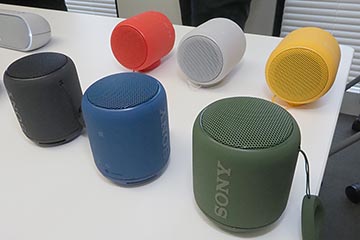 ソニー、小型でも重低音&防水で約9千円のBluetoothスピーカー「XB10