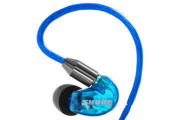 Shure SE215 SEに合わせたZEPHONEの青い4.4mmバランスケーブル。SE535