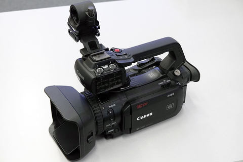 キヤノン、1型センサー+光学15倍ズームの4Kビデオカメラ「XA55」。直販