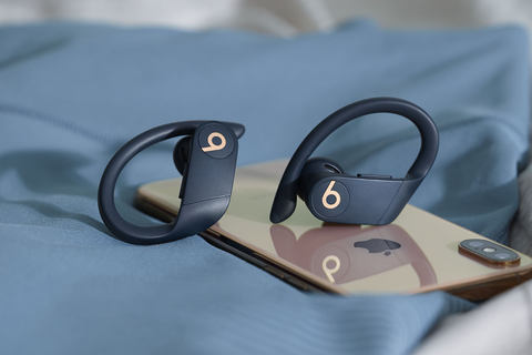 Beatsの左右分離イヤフォン「Powerbeats Pro」。新チップH1搭載で