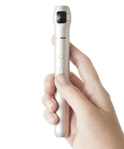 超スリムなペン型全天球カメラ。「RICOH THETA」開発者達の