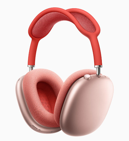 アップルのヘッドフォン「AirPods Max」。“これまでにないサウンド体験