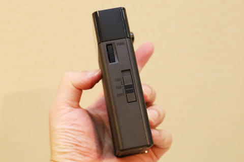 ソニー、選局しやすくなったアナログチューナーラジオ - AV Watch
