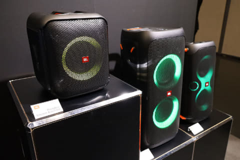 スピーカー・ウーファー JBL PARTYBOX ENCORE ESSENTIAL a5368 小型で