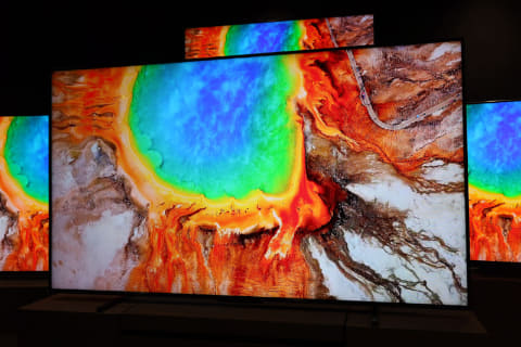 レグザ新時代がキタ！日本第一号RGB Mini LEDテレビ「ZX1」の映像凄