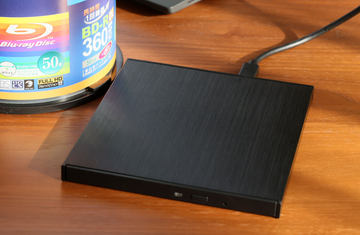 伝説的不条理ハジケアニメ「ボボボーボ・ボーボボ」BD-BOX化