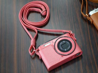 インタビュー：カシオが作った“本気の女子カメ”「EXILIM EX-JE10