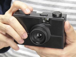 レンズ交換式プラモデルカメラ」を試す（組立編） - デジカメ Watch Watch