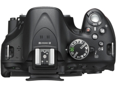ニコン、2,410万画素になったフリーアングル機「D5200」 - デジカメ