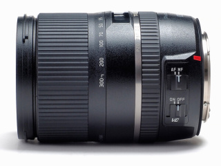 交換レンズレビュー：16-300mm F/3.5-6.3 Di II VC PZD MACRO
