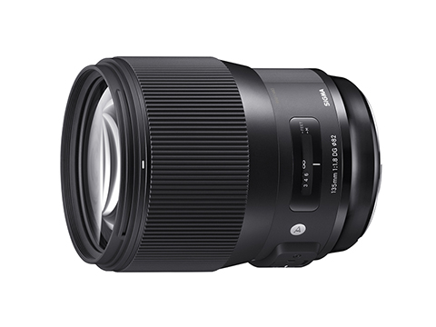シグマ、「135mm F1.8 DG HSM | Art」を4月7日発売 - デジカメ Watch