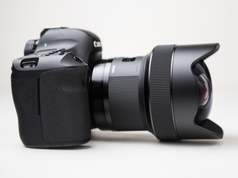 交換レンズレビュー：SIGMA 14mm F1.8 DG HSM - デジカメ Watch