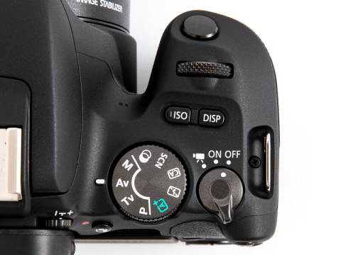 新製品レビュー：Canon EOS Kiss X9（外観・機能編） - デジカメ Watch