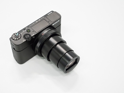 写真で見るソニーRX100 VI - デジカメ Watch