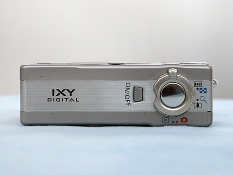 オールドデジカメの凱旋：キヤノンIXY DIGITAL（2000年発売
