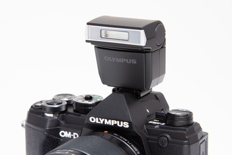 新製品レビュー：OLYMPUS OM-D E-M5 Mark III（外観・機能編