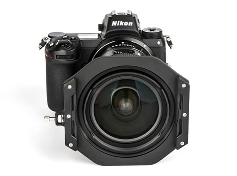NiSi、「NIKKOR Z 14-24mm f/2.8 S」用の角型フィルターホルダー