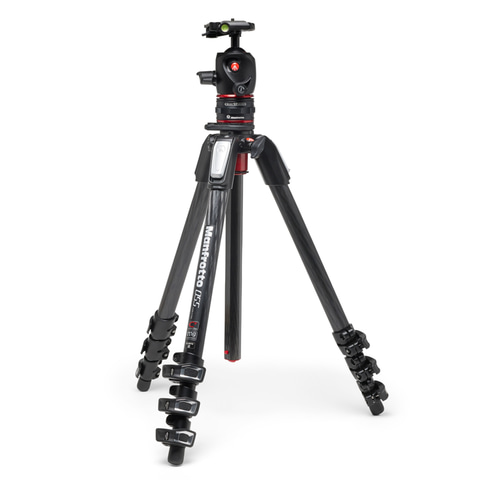 Manfrotto、雲台クイックリリースを組み合わせた055カーボン三脚キット