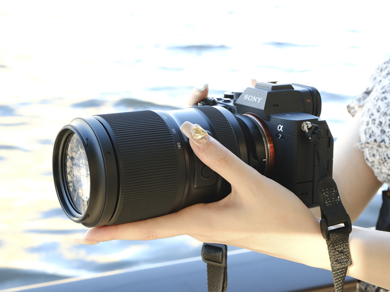 交換レンズレビュー：TAMRON 70-180mm F/2.8 Di III VC VXD G2