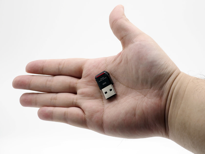 デジカメアイテム丼：バッファローの「極小」SSDにいよいよ1TB版が登場