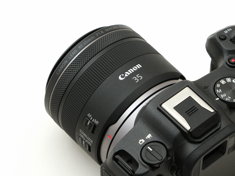 交換レンズレビュー：“小さくて軽い” 35mmAF単焦点レンズを一挙紹介