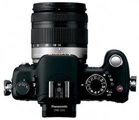パナソニック、マイクロフォーサーズ準拠「LUMIX DMC-G10」を国内発売