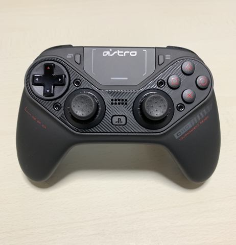 PS4対応コントローラー「C40 TR Controller」の使い心地を体験してみた