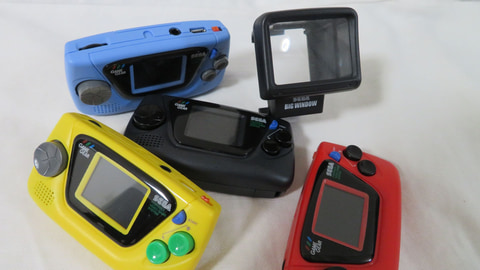 間もなく発売！ セガ「ゲームギアミクロ」開封レポート - GAME Watch