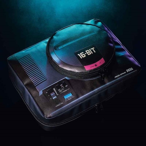 セガの「メガドライブ」型ポーチ付き！ 「MonoMax 2023年5月号 セブン