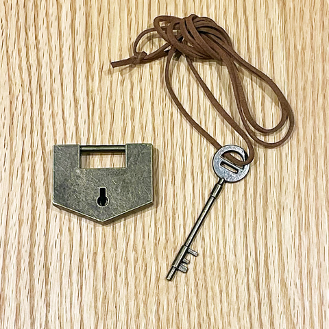 進撃の巨人」の画集「進撃の巨人 画集 FLY」が発売決定！ 本日10月4日