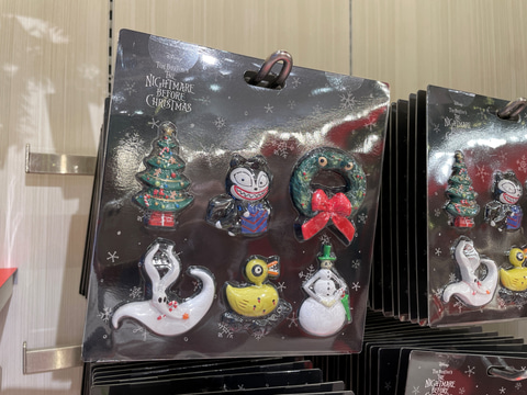 ディズニーストアの「ナイトメアー・ビフォア・クリスマス」最新グッズ