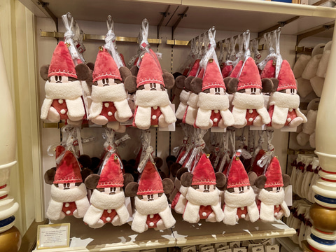 リルリンリン大量！ ディズニー、2025「クリスマス」最新グッズを撮り