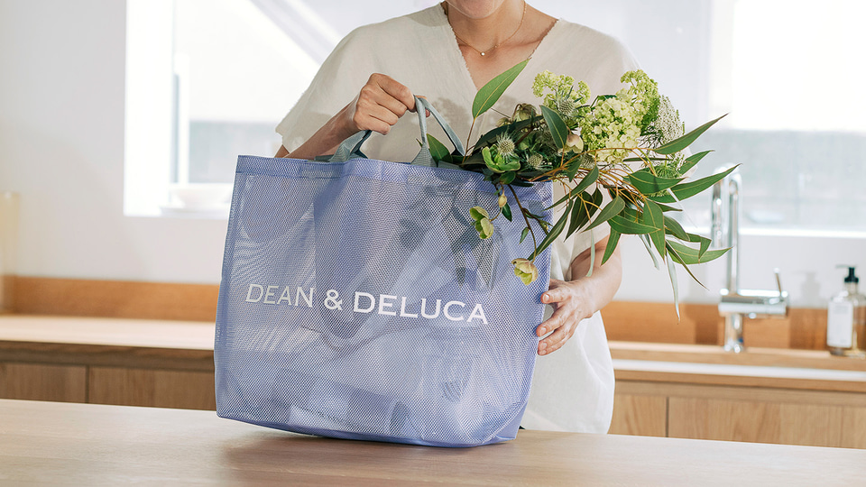 DEAN & DELUCA、涼やかなライラックカラーの「メッシュトートバッグ
