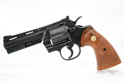 レビュー】ガスガン「コルトパイソン 冴羽獠モデル ガスガン」レビュー