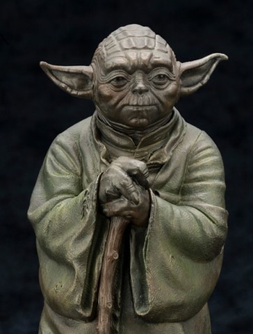 コトブキヤ、「スター・ウォーズ」のヨーダの噴水スタチューを限定生産