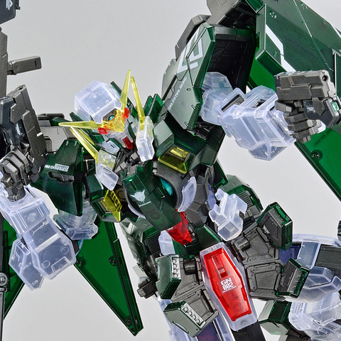 RG 1/144 νガンダム [クリアカラー]」などガンプラ5種が“プレバン”にて