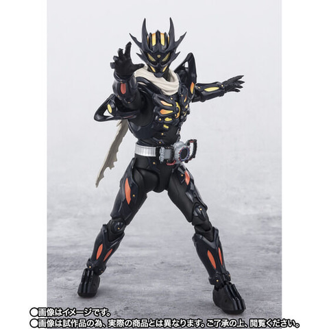 仮面ライダーガッチャード」より「仮面ライダードレッド零式」がS.H.