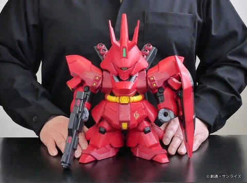 ガンダム 逆襲のシャア」より「MSN-04 サザビー」のジャンボソフビ