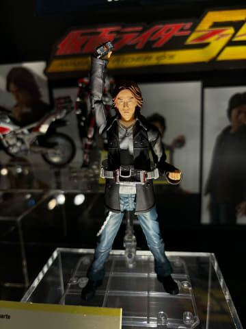 仮面ライダー555」より「乾巧」、「草加雅人」などが展示！ 「カイザ