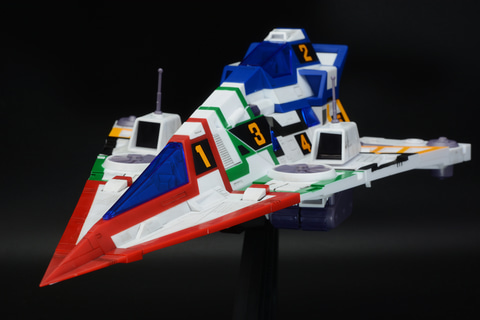 レビュー】「MODEROID ガッチャスパルタン」レビュー 5機のメカが変形