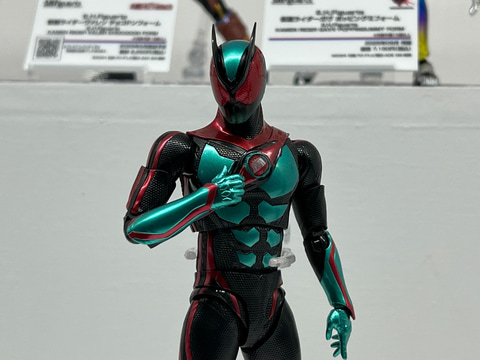 新たな仮面ライダー「仮面ライダーゼッツ」が「S.H.Figuarts」で早速