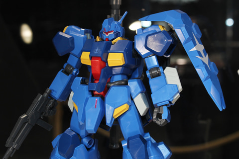 特別企画】青いカラーが鮮烈な量産機「HG 1/144 グスタフ・カール00型