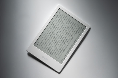 ミニレビュー】文庫本好きのための電子書籍リーダー「BOOX Poke4 Lite