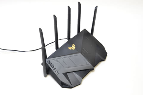 2.5GbEが2ポート、でも2万円で買えるゲーミングWi-Fi-ルーター「TUF