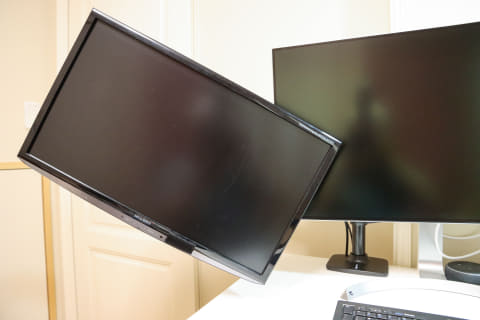 モニターアーム＆マルチディスプレイで自宅の仕事環境を改善